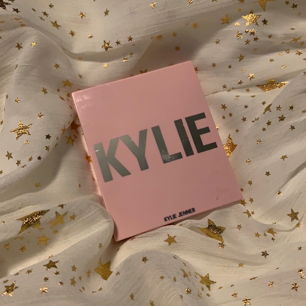 Kylie Cosmetics “Dreamin of Diamonds” Highlighter